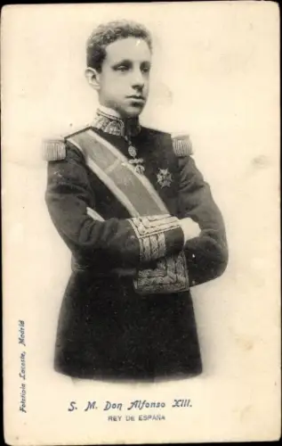Ak König Alfons XIII. von Spanien, Portrait in Uniform