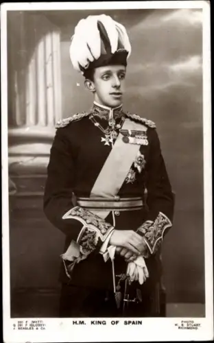 Ak König Alfons XIII. von Spanien, Portrait in Uniform