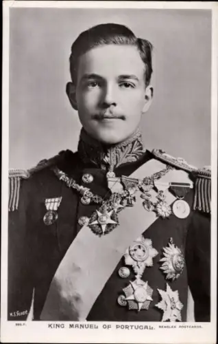 Ak König Manuel II. von Portugal, Portrait