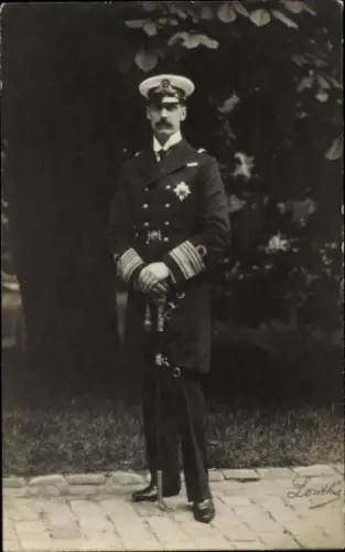 Ak König Haakon VII. von Norwegen, Portrait in Uniform