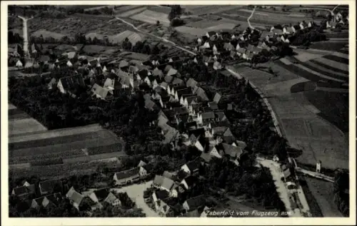 Ak Zaberfeld in Württemberg, Luftaufnahme von  viele Dächer, Felder, Straßen