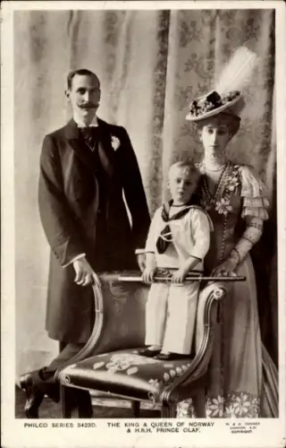 Ak König Haakon VII. von Norwegen, Königin Maud, Prinz Olav, Portrait