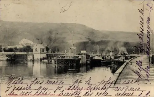 CPA Amfreville sous les Monts Eure, Ecluse