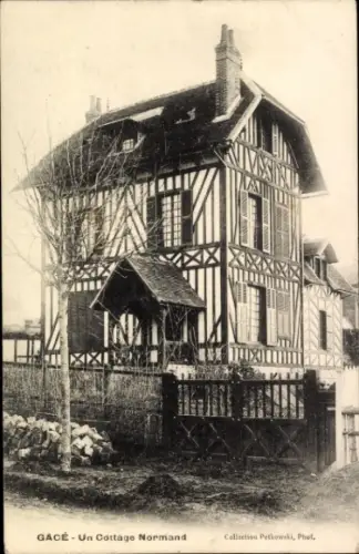 Ak Gacé Orne, Cottage, traditionelle Architektur, Normandie, Schwarz-Weiß
