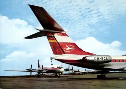 Ak Turbinenluftstrahl Verkehrsflugzeug Tupolew Tu 134 der Interflug, DM SCA, Flughafen