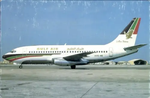 Ak Passagierflugzeug Gulf Air, Boeing 737 200, A40-BE, Golden Falcon