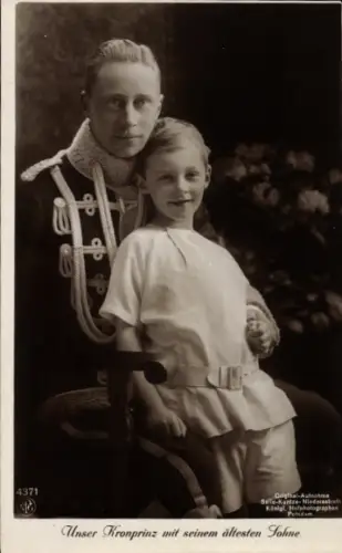 Ak Kronprinz Wilhelm von Preußen mit Prinz Wilhelm, NPG 4371