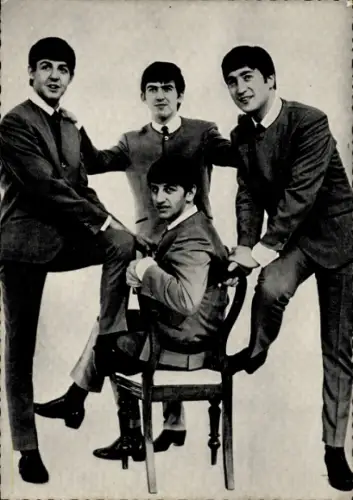 Ak Musikgruppe The Beatles, Portrait, John Lennon, Paul McCartney, Ringo Starr