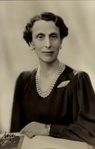 Ak Kronprinzessin Louise von Schweden, Portrait