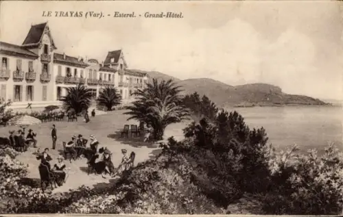 Ak Le Trayas Saint Raphaël Var, Grand-Hotel,  Esterel, Menschen, Landschaft