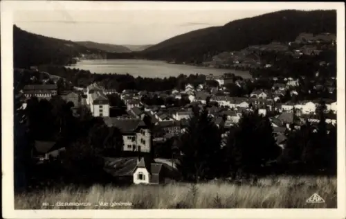 Ak Gérardmer Lothringen Vosges, Blick auf  See, Häuser, Berge, Schwarz-Weiß-Foto