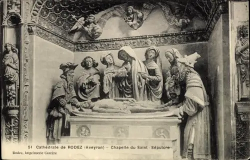 Ak Rodez Aveyron, Darstellung der Grablegung, Figuren in religiöser Kleidung, Kathedrale Rodez