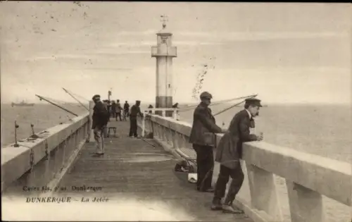 CPA Dunkerque Dunkerque Nord, La Jetée