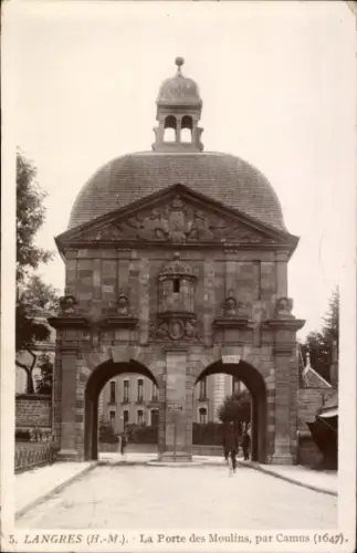Ak Langres Haute Marne, Porte des Moulins,   Architektur, schwarz-weiß Fotografie