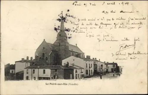 Ak Le Poire-sur-Vie Vendee, Teilansicht, Kirche