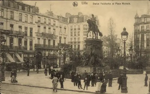 Ak Lille Nord, Statue Faidherbe et Place Richelé