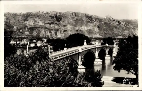 Ak Valence Drôme, Brücke St. Peray, Rhône
