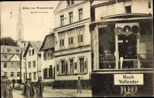 Ak Höhr Grenzhausen im Westerwald, Marktstraße, Straßenbahn nach Vallendar