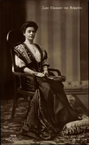 Foto Ak Königin Eleonore von Bulgarien, Prinzessin von Reuß Köstritz, Portrait