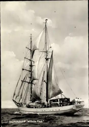 Ak Segelschulschiff Wilhelm Pieck
