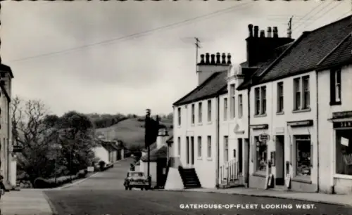 Ak Gatehouse of Fleet Schottland, westliche Ansicht, Strassenansicht