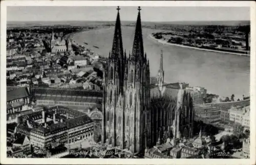 Ak Köln am Rhein, Luftaufnahme,  Kölner Dom, Rhein, Stadtansicht