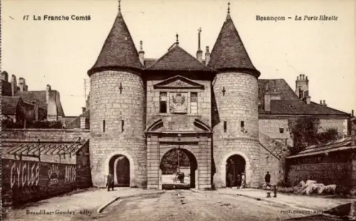Ak Besançon Doubs, La Porte Rivolte,   Stadtmauer, schwarz-weiß, keine Personen