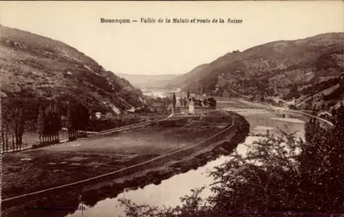 Ak Besançon Doubs,  Vallée de la Malate, route de la Suisse, Landschaft
