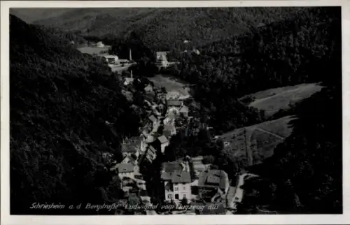Ak Schriesheim an der Bergstraße,  Ludwigatal vom Flugzeug, Bergstraße