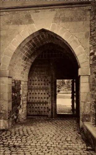 CPA Lennik Brabant flamand, Château de Gaasbeek, Porche, Porte d'entrée