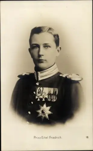 Ak Eitel Friedrich Prinz von Preußen, Portrait in Uniform, Orden