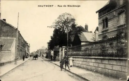 Ak Hautmont Nord, Rue de Maubeuge