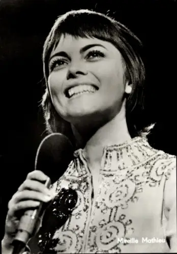 Ak Sängerin Mireille Mathieu
