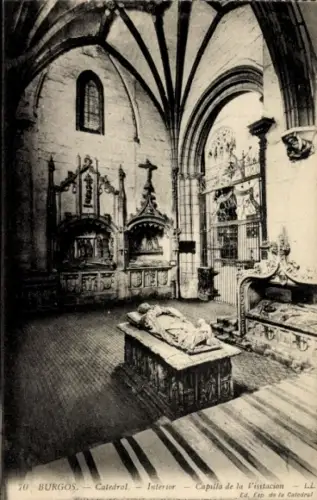Ak Burgos Kastilien und León, Catedral, Innenansicht, Kapelle der Visitation, Grabmal