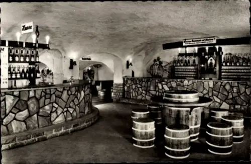 Ak Mayschoß in der Eifel, Restaurant Winzer Verein, Innenansicht