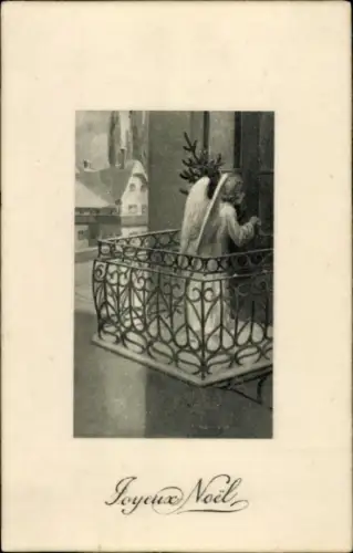 Ak Glückwunsch Weihnachten, Engel, Balkon, Tannenbaum