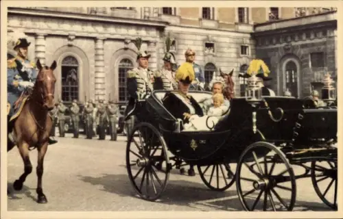 Ak König Gustav V., Prinzessin Sibylla, Lill-Prinsen, Kutsche