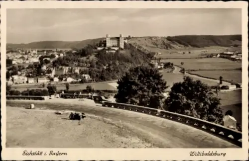 Ak Eichstätt in Oberbayern,  Willibaldsburg, Landschaft, 