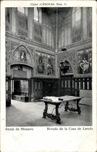 Ak Alcalá de Henares Madrid Spanien,  Bóveda der Casa de Laredo,  Innenansicht