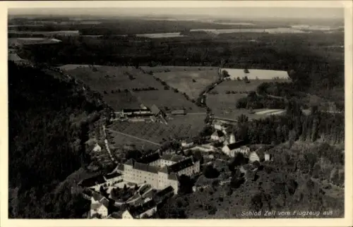 Ak Leutkirch im Allgäu Württemberg, Schloss Zeil, Fliegeraufnahme