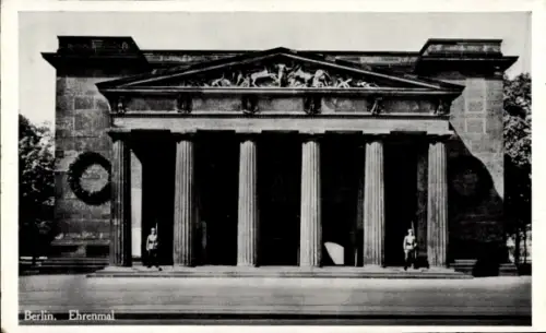 Ak Berlin Mitte, Ehrenmal