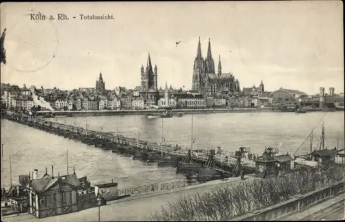 Ak Köln am Rhein, Köln am Rhein, Totalansicht, Fluss, Brücke, Schiffe