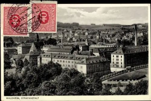 Ak Waldheim in Sachsen,  Strafanstalt, ESKOSLOVENSKO, zwei Briefmarken