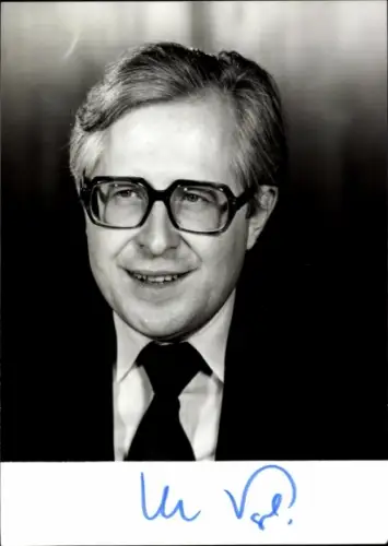 Foto Politiker Bernhard Vogel, Portrait, Ministerpräsident von Thüringen, Autogramm