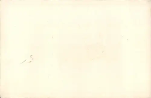 Foto Ak Nackte Frau posierend, Busen, Beine, sitzend