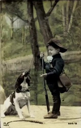 Ak Kleiner Jäger mit Hund