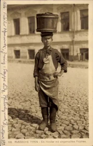 Ak Russische Typen, Ein Händler mit eingemachten Früchten