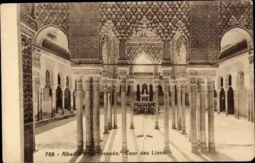 Ak Grenada, Alhambra, Hof des Löwen, Säulengang