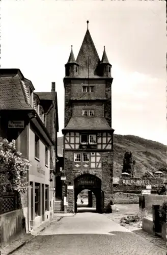 Ak Bacharach am Rhein, Markttor, Pension Pass Hoffam, Rhein Hotel, Schwarz-Weiß-Foto