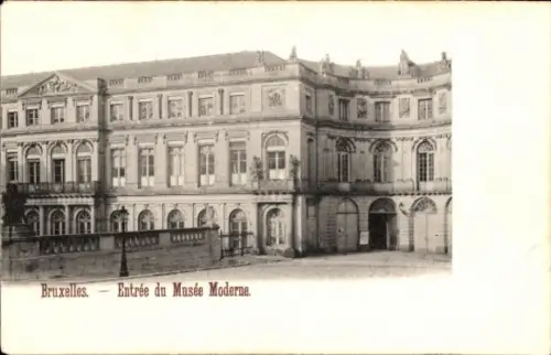 Ak Bruxelles Brüssel, Eingang des Musée Moderne,  französischer Text